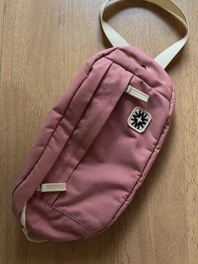 Women's Crossbody Sling Bag in Dusty Rose